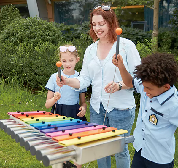 შიდა ბავშვთა მოედანი